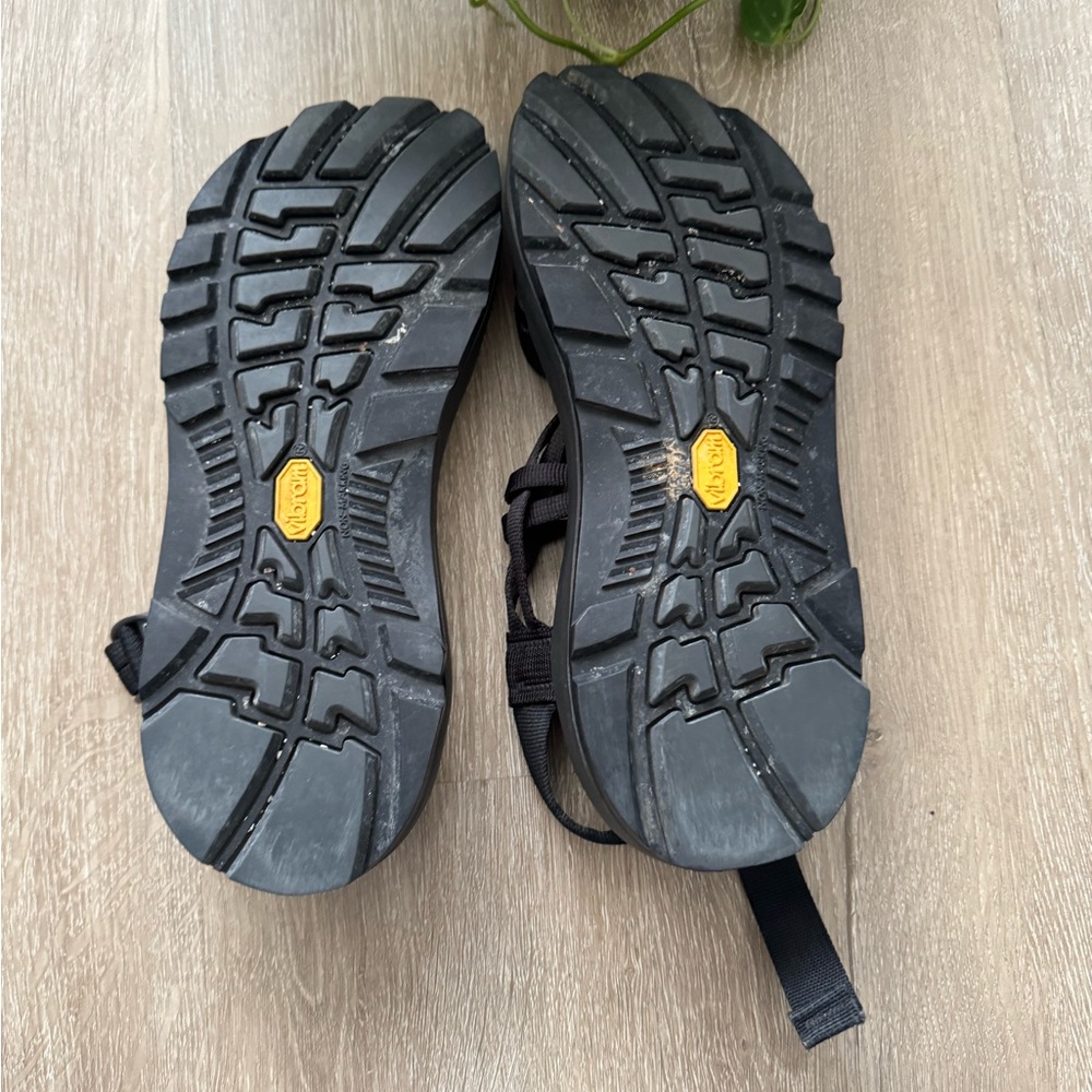 Chaco Black Adjustable Sandals size 9 - Picture 8 of 9
